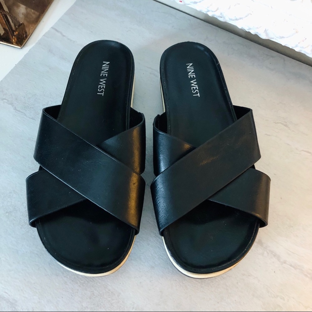 Nine West Tomboy criss cross flat sandals